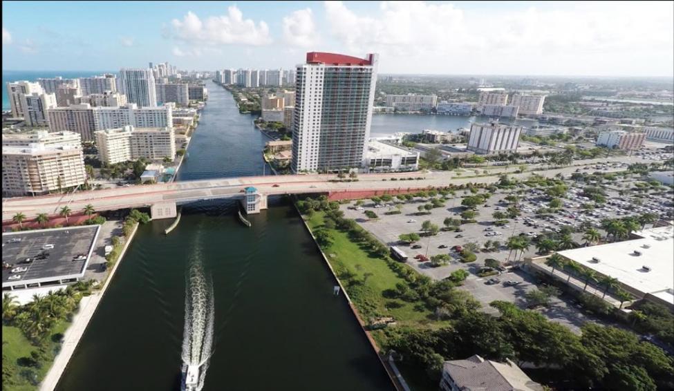 Relaxing Beachwalk Getaway For 4 Guests 405b * Hallandale Beach